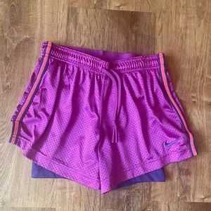 Woman’s Nike Shorts - XS